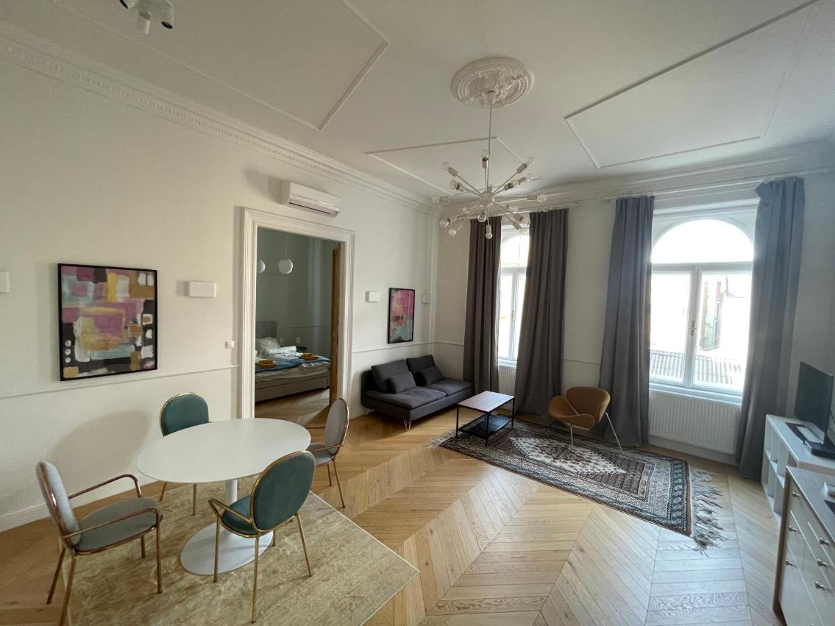 City Center 3, Elegant And Cozy 2Br In City Center! Budapest Exterior foto