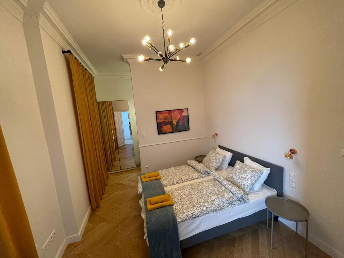 City Center 3, Elegant And Cozy 2Br In City Center! Budapest Exterior foto